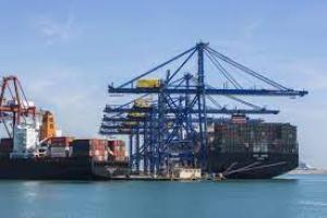 Shipping ministry initiates green port project to cut carbon emissions
